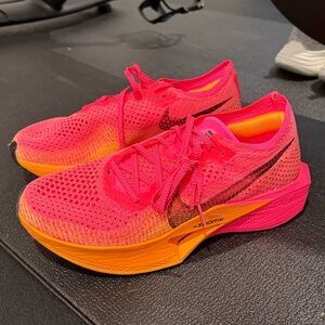 Nike ZoomX Vaporfly  Hyper Pink/Laser Orange NEVER WORN!